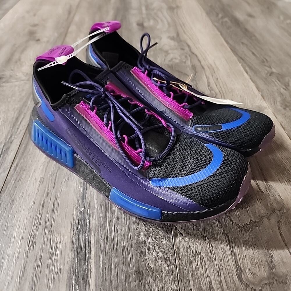 Women's Adidas Originals NMD_R1 Spectoo Black/Purple/Blue Athletic Size 10.5